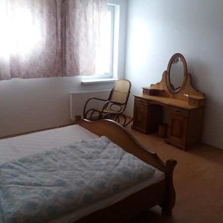 Apartamento Hradna 9A Nové Zámky Exterior foto