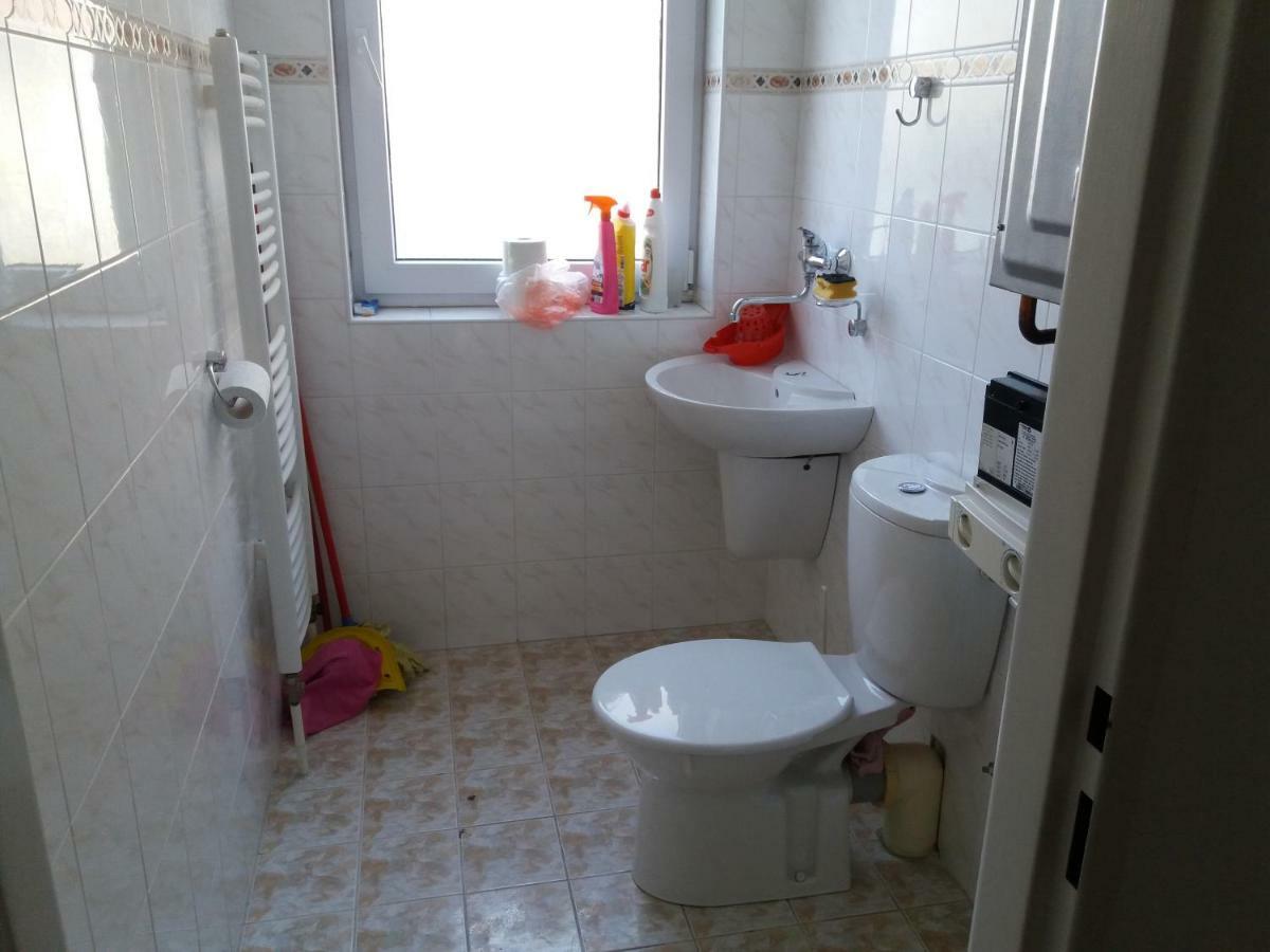 Apartamento Hradna 9A Nové Zámky Exterior foto